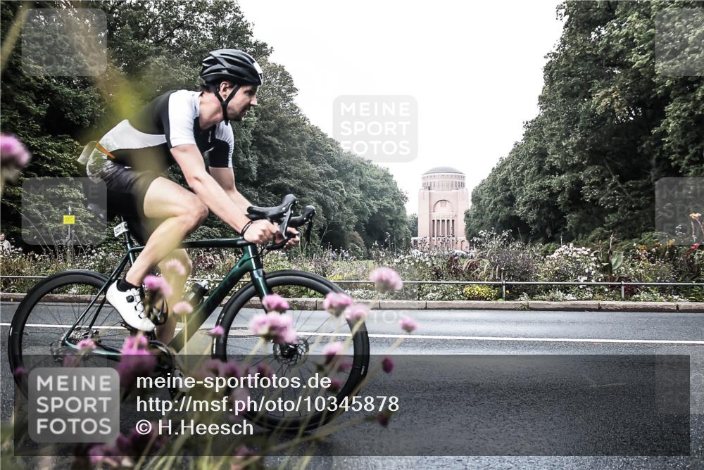 13.09.2026 - Stadtparktriathlon H.Heesch http://msf.ph/oto/10345878 13.09.2026 10:59:03 Radfahren 491, 505, 527, 582, 655, 696 meine-sportfotos.de