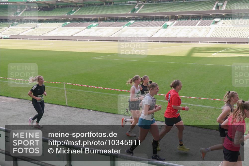 13.09.2026 - 21. swb-Marathon Bremen Michael Burmester http://msf.ph/oto/10345911 13.09.2026 13:33:24 Laufen im Stadion 155, 344, 350, 386, 428, 490, 594, 617, 690, 709, 765, 786, 787, 1001, 1048, 1051, 1098, 1133, 1292, 1377, 1427, 1444, 1557, 1591, 1592, 1661, 1760, 1827, 1897, 1923, 1996, 2077, 2132, 2226, 2230, 2231, 2253, 2270, 2274, 2320, 2374, 2399, 2400, 2456, 2479, 2511, 2514, 2515, 2523, 2539, 2543, 2556, 2616, 2630, 2641, 2649, 2718, 2735, 2757, 2769, 2787, 2848, 2982, 3014, 3345, 3350, 3443, 3503, 3577, 3601, 3614, 3746, 3797, 3875, 3901, 3911, 3952, 4001 meine-sportfotos.de