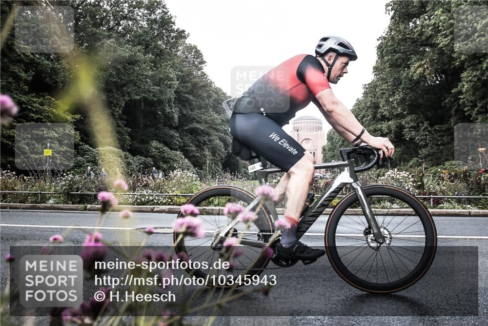 13.09.2026 - Stadtparktriathlon H.Heesch http://msf.ph/oto/10345943 13.09.2026 10:59:40 Radfahren 490, 626, 629, 641, 646, 649 meine-sportfotos.de