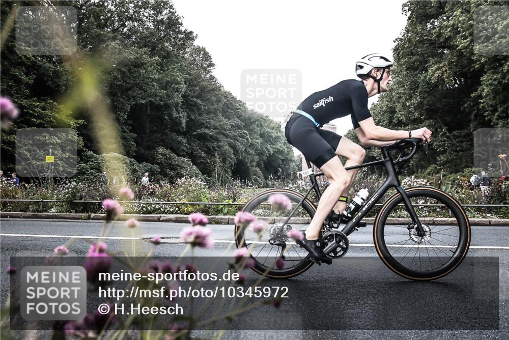 13.09.2026 - Stadtparktriathlon H.Heesch http://msf.ph/oto/10345972 13.09.2026 10:59:46 Radfahren 469, 550, 584, 629, 646 meine-sportfotos.de