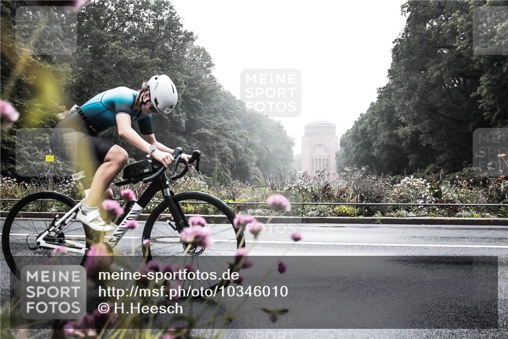 13.09.2026 - Stadtparktriathlon H.Heesch http://msf.ph/oto/10346010 13.09.2026 09:34:13 Radfahren 187 meine-sportfotos.de