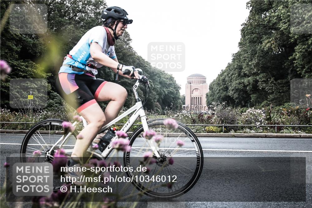 13.09.2026 - Stadtparktriathlon H.Heesch http://msf.ph/oto/10346012 13.09.2026 10:59:58 Radfahren 366, 387, 451, 518, 555, 562, 568, 575, 662 meine-sportfotos.de