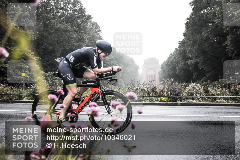 13.09.2026 - Stadtparktriathlon H.Heesch http://msf.ph/oto/10346021 13.09.2026 09:34:30 Radfahren 194 meine-sportfotos.de