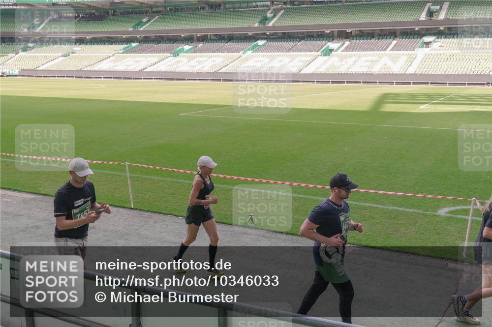 13.09.2026 - 21. swb-Marathon Bremen Michael Burmester http://msf.ph/oto/10346033 13.09.2026 13:33:45 Laufen im Stadion 155, 350, 428, 490, 594, 679, 690, 709, 765, 786, 787, 916, 1001, 1026, 1048, 1051, 1098, 1292, 1377, 1444, 1557, 1560, 1591, 1592, 1607, 1661, 1703, 1760, 1772, 1827, 1923, 1996, 2077, 2132, 2226, 2230, 2231, 2320, 2374, 2399, 2400, 2451, 2456, 2479, 2511, 2514, 2515, 2539, 2543, 2616, 2630, 2641, 2649, 2718, 2735, 2757, 2769, 2787, 2848, 2982, 3014, 3345, 3443, 3503, 3547, 3577, 3601, 3614, 3660, 3708, 3709, 3720, 3797, 3875, 3901, 3911, 3952, 4001, 4014 meine-sportfotos.de