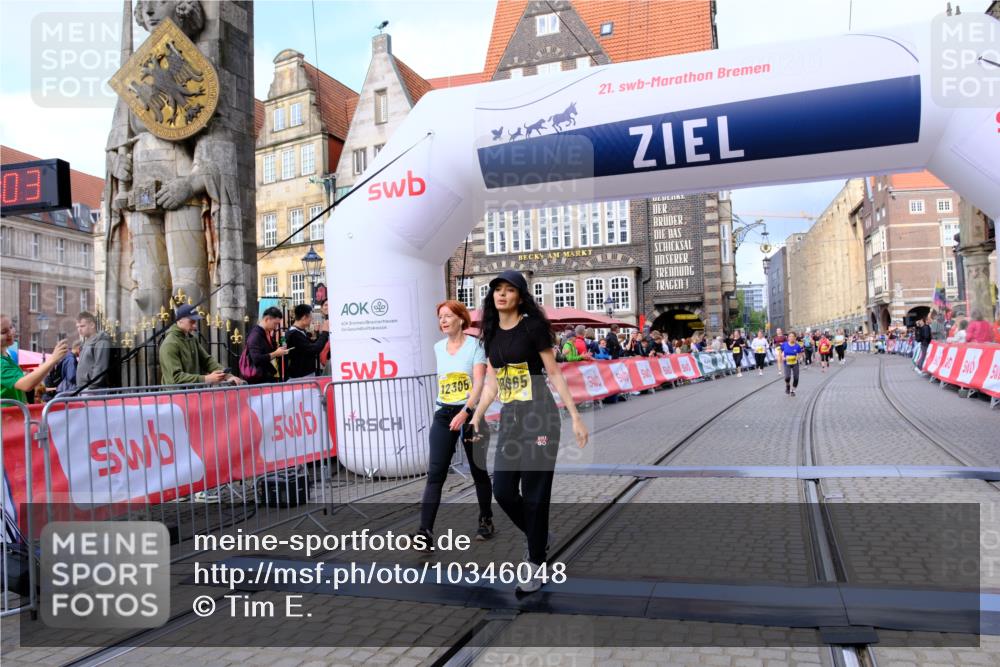 13.09.2026 - 21. swb-Marathon Bremen Tim E. http://msf.ph/oto/10346048 13.09.2026 11:16:20 Ziel 10474, 10665, 11081, 11139, 11217, 11549, 11613, 11768, 11940, 12046, 12151, 12306, 13508 meine-sportfotos.de