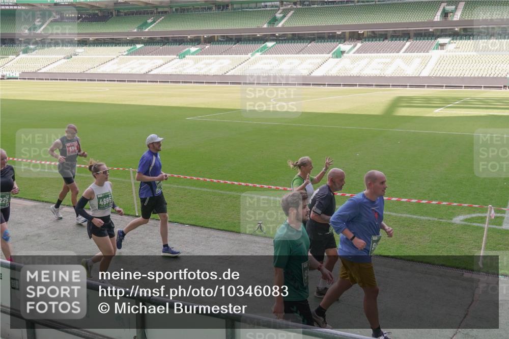 13.09.2026 - 21. swb-Marathon Bremen Michael Burmester http://msf.ph/oto/10346083 13.09.2026 13:33:52 Laufen im Stadion 155, 350, 428, 490, 594, 679, 709, 765, 786, 787, 916, 1001, 1026, 1048, 1051, 1098, 1292, 1377, 1444, 1553, 1557, 1560, 1591, 1592, 1607, 1661, 1703, 1760, 1772, 1784, 1827, 1996, 2077, 2132, 2226, 2230, 2231, 2320, 2338, 2374, 2399, 2400, 2451, 2456, 2479, 2511, 2514, 2515, 2539, 2543, 2616, 2630, 2641, 2718, 2735, 2757, 2769, 2787, 2791, 2848, 2982, 3014, 3345, 3443, 3503, 3547, 3577, 3601, 3614, 3660, 3708, 3709, 3720, 3797, 3875, 3901, 3911, 3952, 4001, 4014, 5151 meine-sportfotos.de