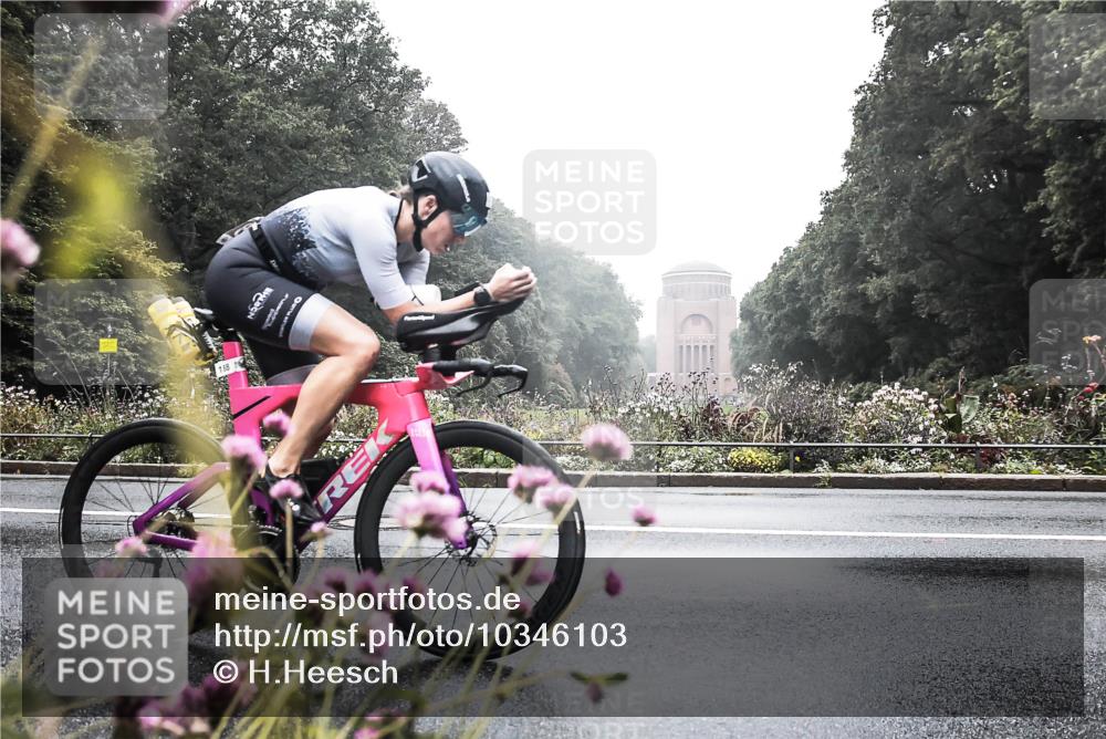 13.09.2026 - Stadtparktriathlon H.Heesch http://msf.ph/oto/10346103 13.09.2026 09:36:36 Radfahren 188 meine-sportfotos.de