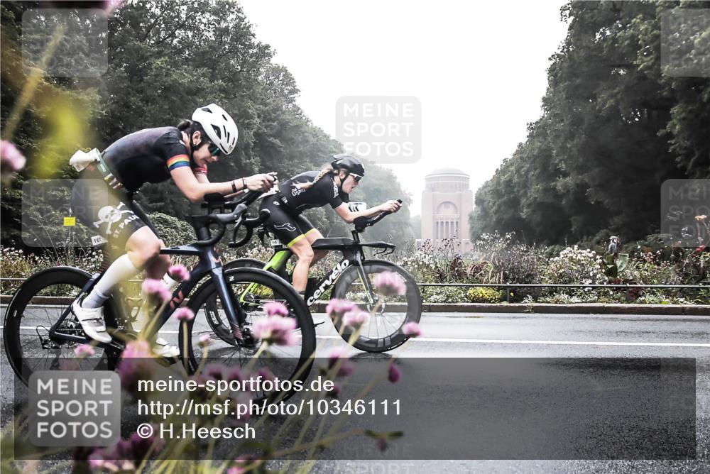 13.09.2026 - Stadtparktriathlon H.Heesch http://msf.ph/oto/10346111 13.09.2026 09:36:54 Radfahren 161, 195 meine-sportfotos.de