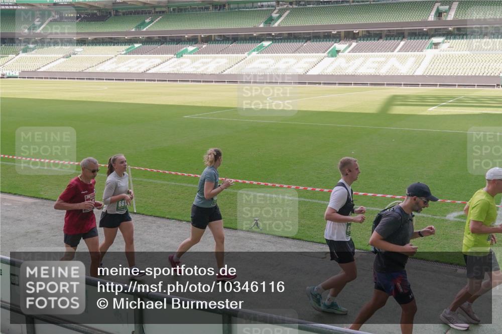 13.09.2026 - 21. swb-Marathon Bremen Michael Burmester http://msf.ph/oto/10346116 13.09.2026 13:33:57 Laufen im Stadion 155, 170, 193, 350, 428, 490, 594, 679, 709, 765, 786, 787, 916, 1001, 1026, 1048, 1051, 1098, 1292, 1377, 1444, 1553, 1557, 1560, 1591, 1592, 1607, 1661, 1703, 1760, 1772, 1784, 1827, 1996, 2077, 2132, 2226, 2230, 2231, 2338, 2374, 2399, 2400, 2451, 2456, 2479, 2511, 2514, 2515, 2539, 2543, 2616, 2630, 2641, 2718, 2735, 2757, 2769, 2787, 2791, 2982, 3014, 3345, 3443, 3503, 3547, 3577, 3601, 3614, 3660, 3708, 3709, 3720, 3797, 3875, 3901, 3911, 3952, 4001, 4014, 5151 meine-sportfotos.de