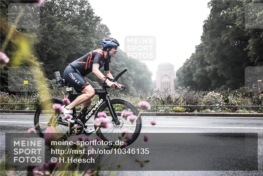 13.09.2026 - Stadtparktriathlon H.Heesch http://msf.ph/oto/10346135 13.09.2026 09:37:20 Radfahren 150, 165, 176 meine-sportfotos.de