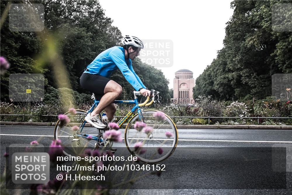 13.09.2026 - Stadtparktriathlon H.Heesch http://msf.ph/oto/10346152 13.09.2026 11:00:54 Radfahren 423, 484, 504, 566, 616, 625 meine-sportfotos.de