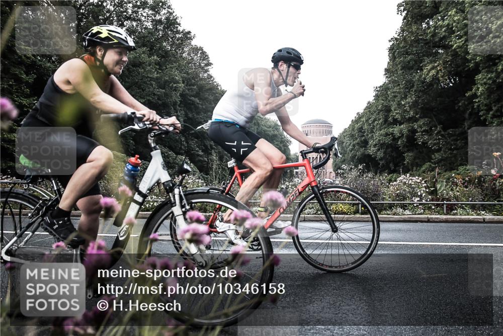 13.09.2026 - Stadtparktriathlon H.Heesch http://msf.ph/oto/10346158 13.09.2026 11:00:56 Radfahren 423, 484, 504, 566, 593, 616, 625 meine-sportfotos.de