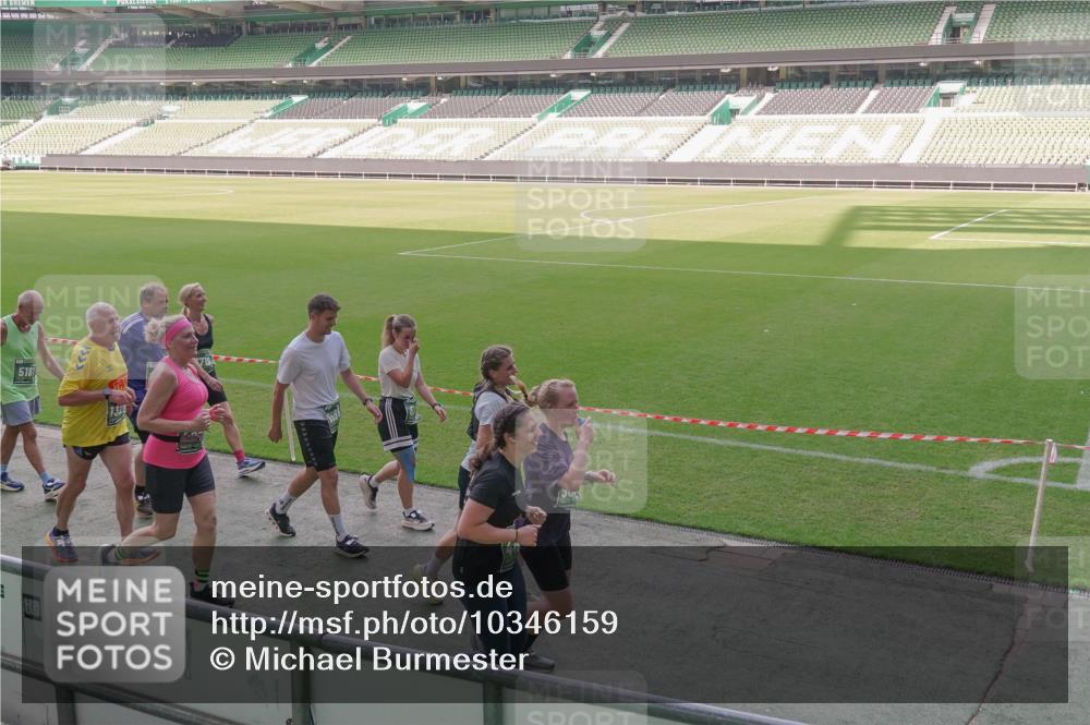 13.09.2026 - 21. swb-Marathon Bremen Michael Burmester http://msf.ph/oto/10346159 13.09.2026 13:34:07 Laufen im Stadion 155, 170, 193, 368, 428, 594, 679, 709, 765, 786, 787, 916, 1001, 1026, 1048, 1051, 1098, 1280, 1292, 1321, 1377, 1444, 1553, 1557, 1560, 1591, 1592, 1607, 1661, 1703, 1760, 1772, 1784, 1827, 1996, 2077, 2132, 2226, 2338, 2399, 2400, 2451, 2479, 2511, 2515, 2543, 2616, 2630, 2641, 2718, 2735, 2757, 2769, 2787, 2791, 2982, 3014, 3179, 3345, 3443, 3503, 3547, 3577, 3601, 3614, 3660, 3708, 3709, 3720, 3797, 3875, 3901, 3911, 3914, 3952, 4001, 4014, 5151 meine-sportfotos.de