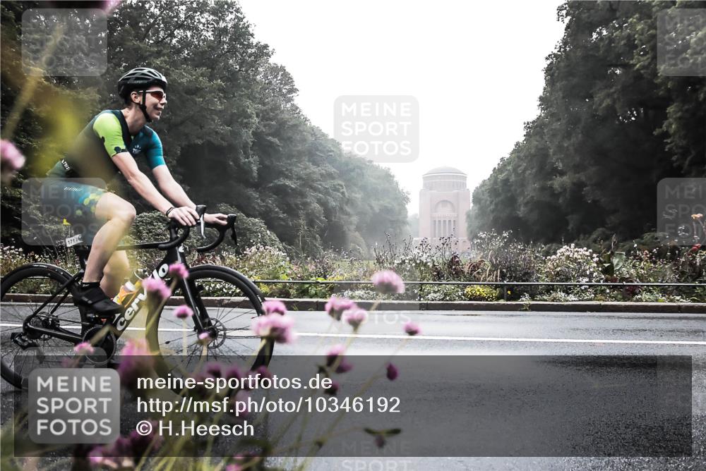 13.09.2026 - Stadtparktriathlon H.Heesch http://msf.ph/oto/10346192 13.09.2026 09:38:27 Radfahren 171 meine-sportfotos.de
