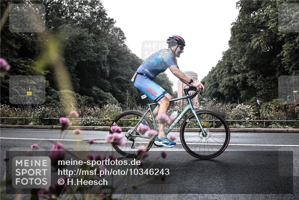 13.09.2026 - Stadtparktriathlon H.Heesch http://msf.ph/oto/10346243 13.09.2026 11:01:37 Radfahren 486, 487, 510, 592, 698, 703 meine-sportfotos.de