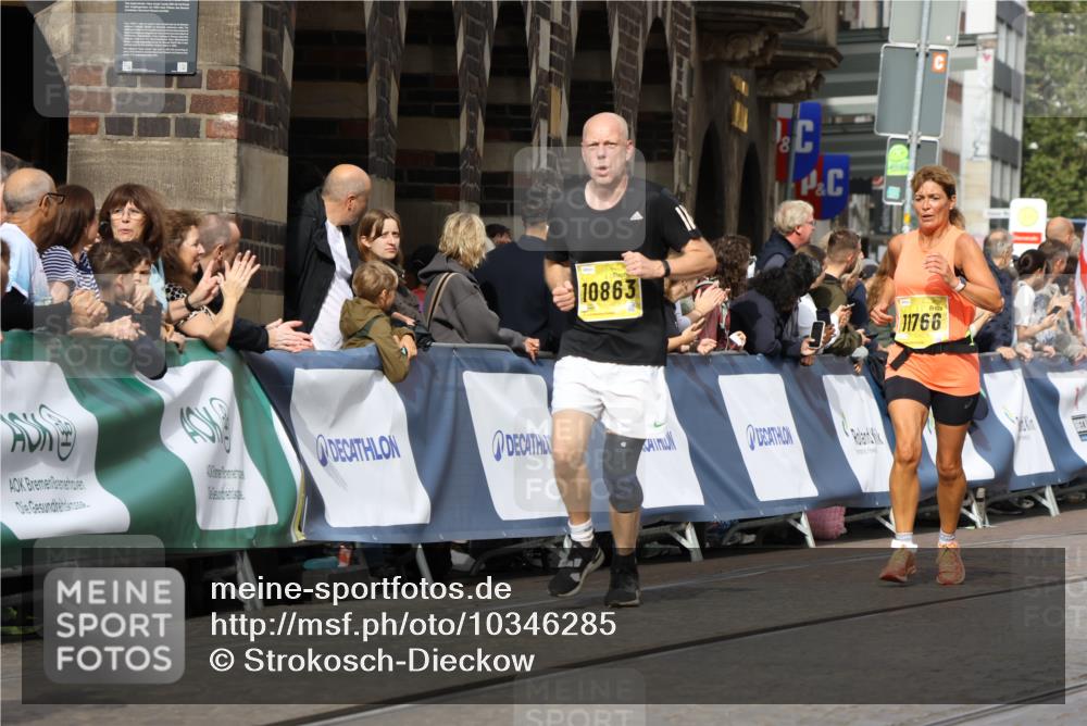13.09.2026 - 21. swb-Marathon Bremen Strokosch-Dieckow http://msf.ph/oto/10346285 13.09.2026 10:53:04 Ziel 10193, 10304, 10339, 10652, 10734, 10827, 10906, 11002, 11038, 11109, 11144, 11350, 11362, 11597, 12019, 12338, 12399, 10284, 10448, 10585, 11012, 12040, 12170, 12275, 12398, 12461 meine-sportfotos.de