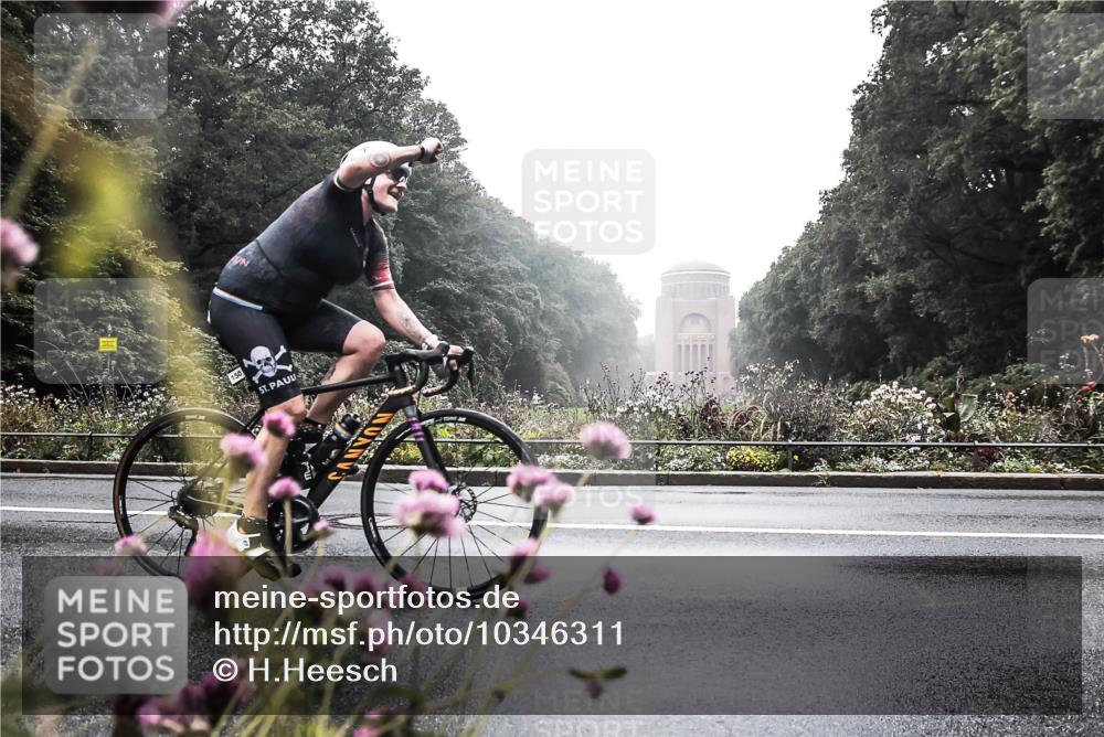 13.09.2026 - Stadtparktriathlon H.Heesch http://msf.ph/oto/10346311 13.09.2026 09:45:30 Radfahren 150 meine-sportfotos.de