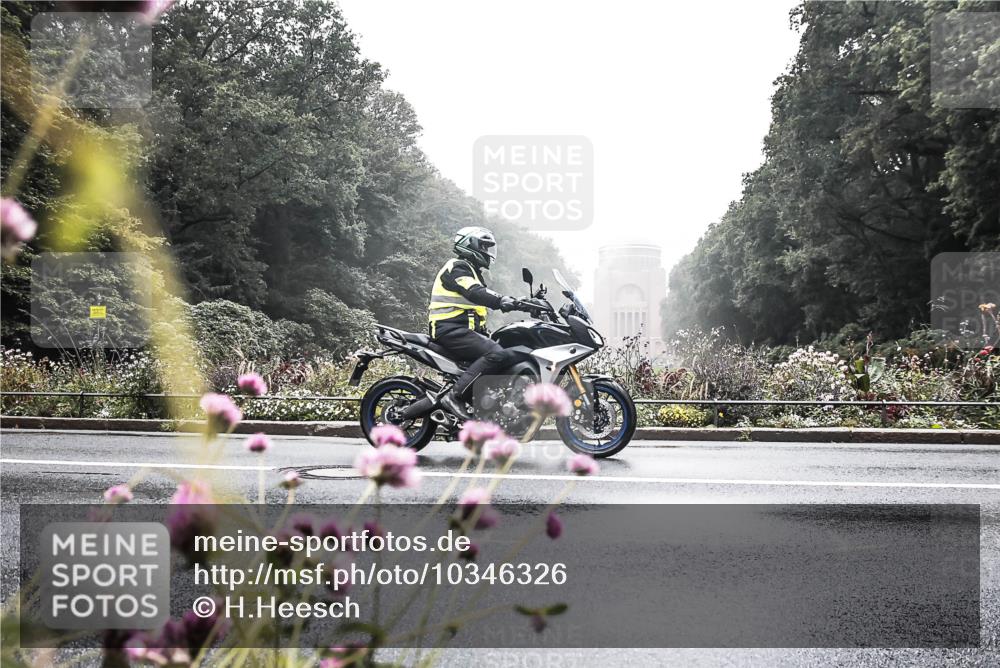 13.09.2026 - Stadtparktriathlon H.Heesch http://msf.ph/oto/10346326 13.09.2026 09:47:11 Radfahren 290 meine-sportfotos.de