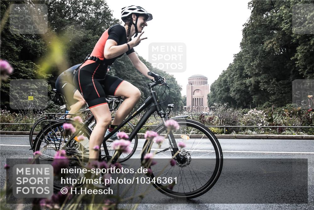 13.09.2026 - Stadtparktriathlon H.Heesch http://msf.ph/oto/10346361 13.09.2026 11:02:46 Radfahren 371, 403, 473, 513, 546, 637, 672 meine-sportfotos.de