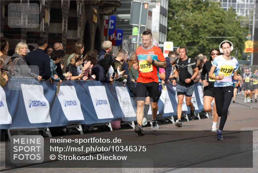 13.09.2026 - 21. swb-Marathon Bremen Strokosch-Dieckow http://msf.ph/oto/10346375 13.09.2026 10:53:07 Ziel 10193, 10304, 10339, 10652, 10734, 10827, 10906, 11002, 11038, 11109, 11144, 11362, 11386, 11597, 12019, 12338, 12399, 10448, 10585, 10757, 10780, 11012, 12040, 12170, 12275, 12461 meine-sportfotos.de