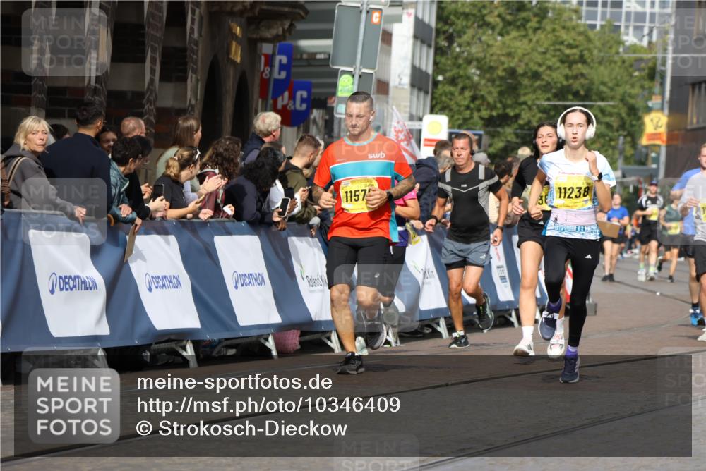 13.09.2026 - 21. swb-Marathon Bremen Strokosch-Dieckow http://msf.ph/oto/10346409 13.09.2026 10:53:07 Ziel 10193, 10304, 10339, 10652, 10734, 10827, 10906, 11002, 11038, 11109, 11144, 11362, 11386, 11597, 12019, 12338, 12399, 10448, 10585, 10757, 10780, 11012, 12040, 12170, 12275, 12461 meine-sportfotos.de