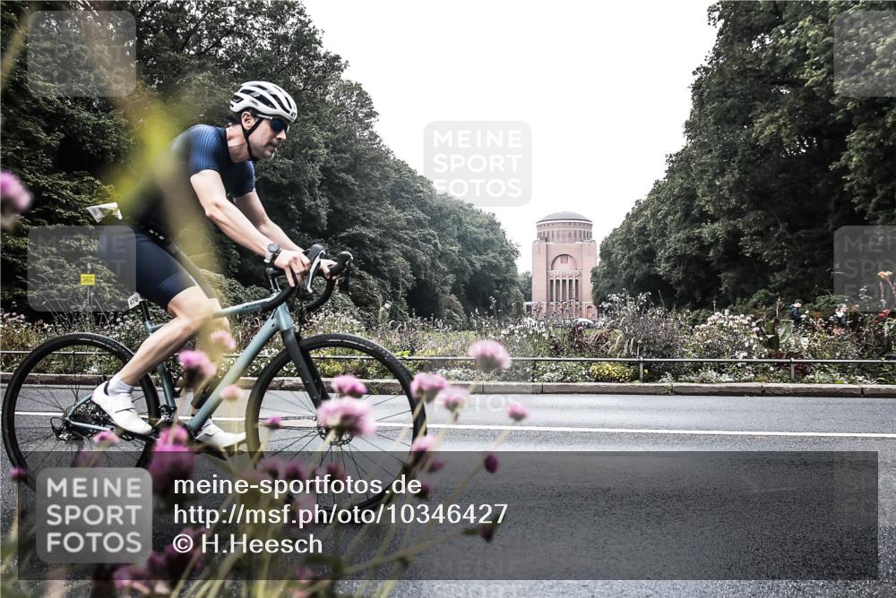 13.09.2026 - Stadtparktriathlon H.Heesch http://msf.ph/oto/10346427 13.09.2026 11:03:48 Radfahren 470, 480, 493, 498, 547, 653, 685, 694 meine-sportfotos.de
