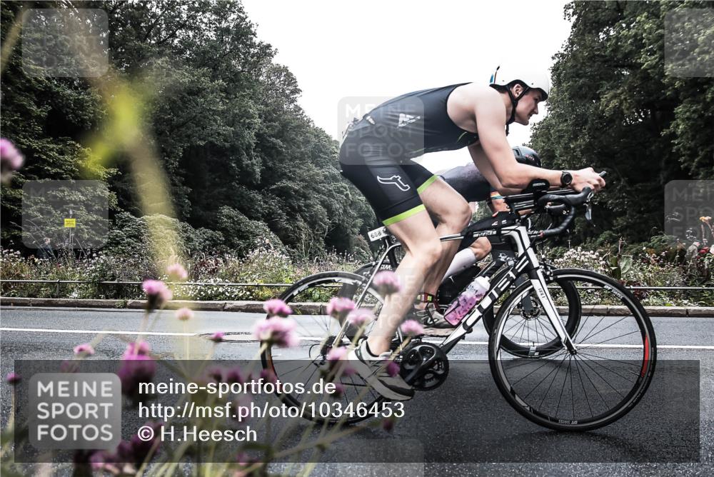 13.09.2026 - Stadtparktriathlon H.Heesch http://msf.ph/oto/10346453 13.09.2026 11:04:03 Radfahren 466, 506, 536, 643, 688 meine-sportfotos.de