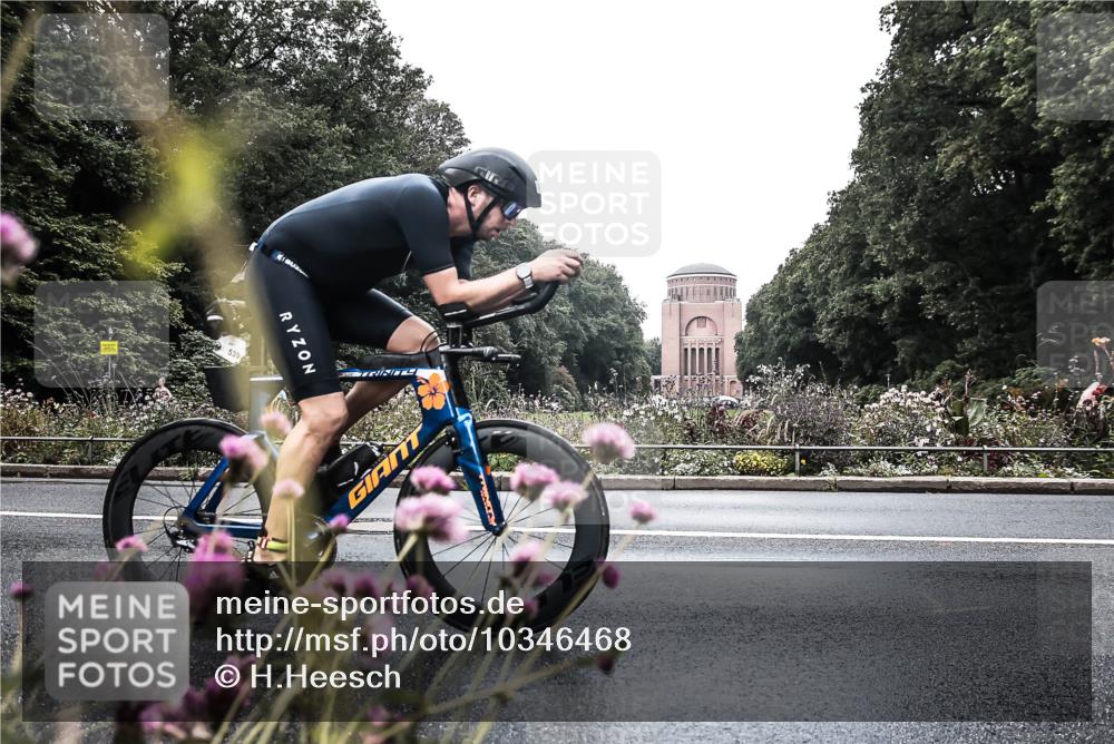 13.09.2026 - Stadtparktriathlon H.Heesch http://msf.ph/oto/10346468 13.09.2026 11:04:12 Radfahren 539 meine-sportfotos.de