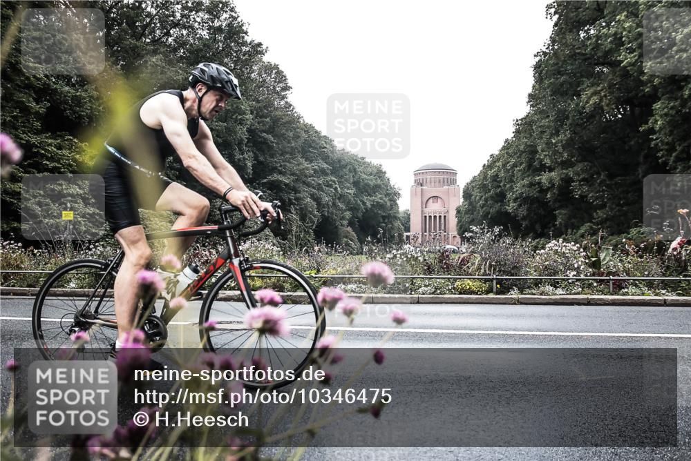 13.09.2026 - Stadtparktriathlon H.Heesch http://msf.ph/oto/10346475 13.09.2026 11:04:19 Radfahren 408, 636 meine-sportfotos.de