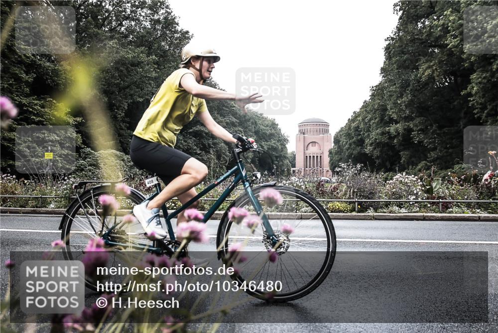 13.09.2026 - Stadtparktriathlon H.Heesch http://msf.ph/oto/10346480 13.09.2026 11:04:21 Radfahren 408, 636 meine-sportfotos.de