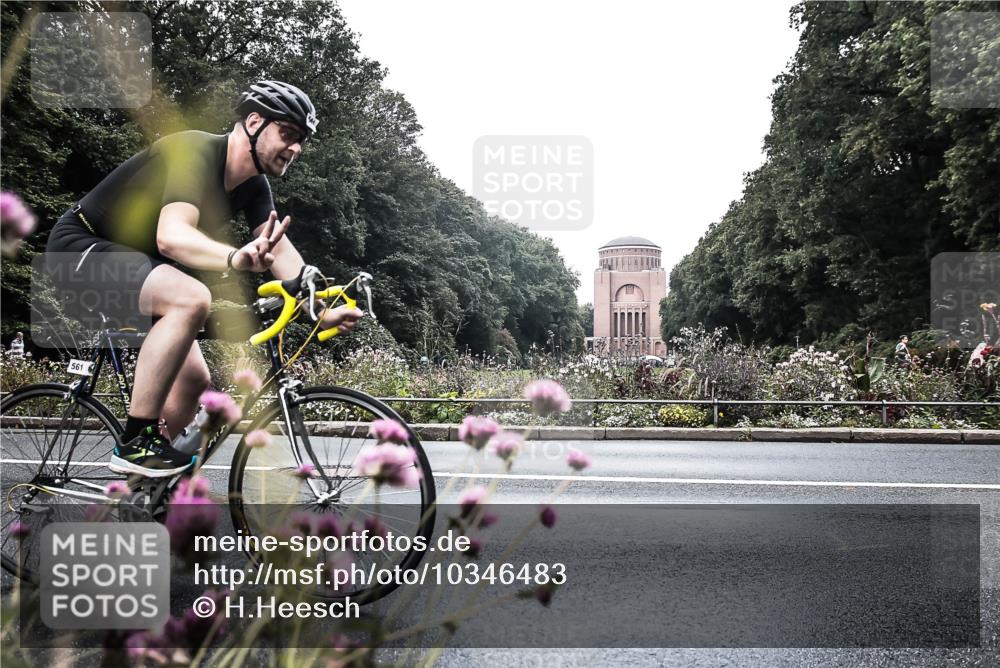13.09.2026 - Stadtparktriathlon H.Heesch http://msf.ph/oto/10346483 13.09.2026 11:04:30 Radfahren 561 meine-sportfotos.de