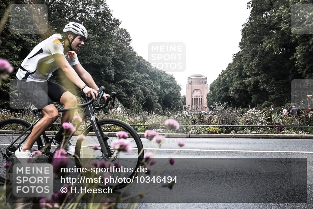 13.09.2026 - Stadtparktriathlon H.Heesch http://msf.ph/oto/10346494 13.09.2026 11:04:39 Radfahren 600, 670 meine-sportfotos.de