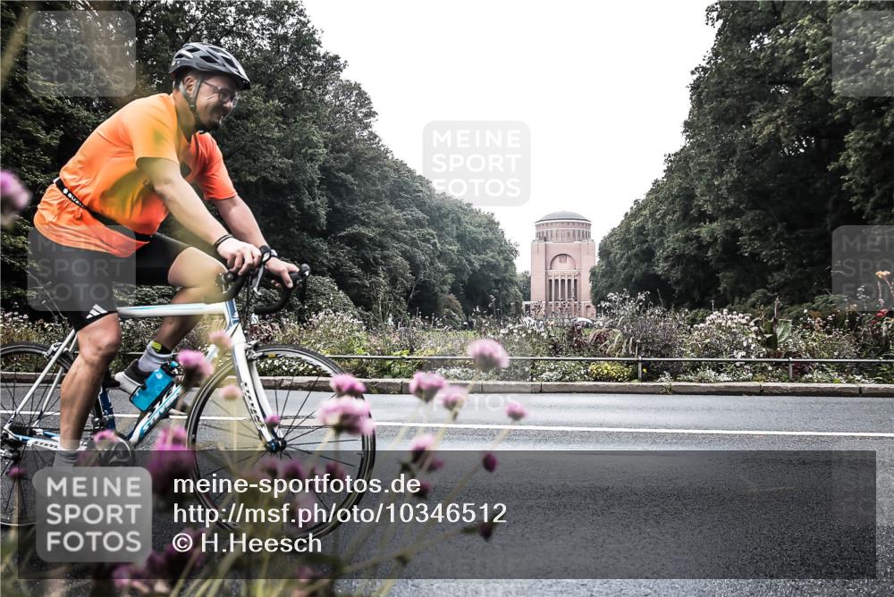 13.09.2026 - Stadtparktriathlon H.Heesch http://msf.ph/oto/10346512 13.09.2026 11:05:04 Radfahren 488, 528, 619, 658 meine-sportfotos.de