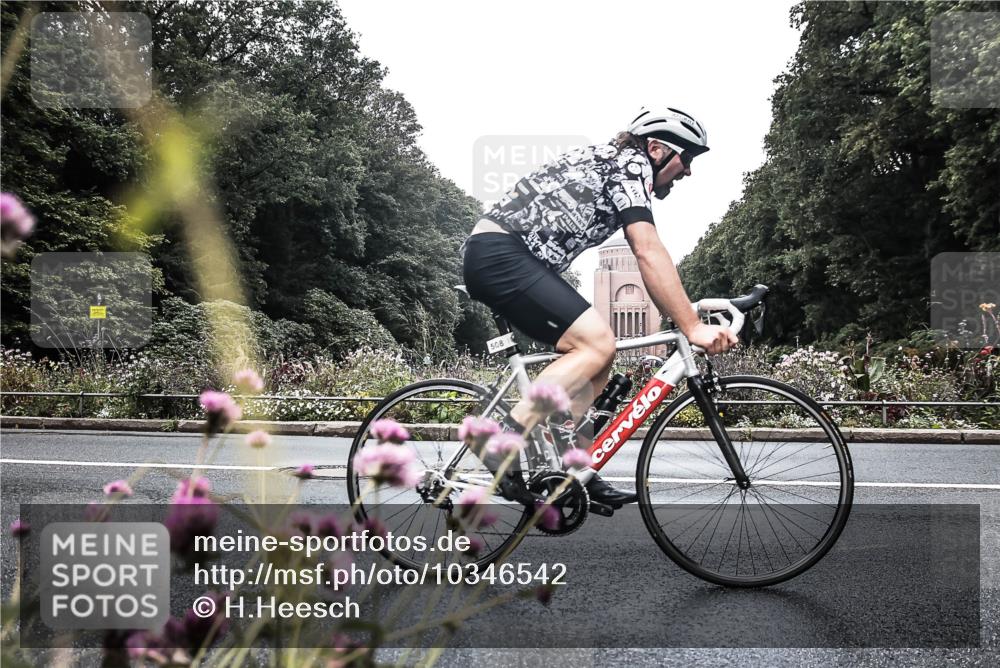 13.09.2026 - Stadtparktriathlon H.Heesch http://msf.ph/oto/10346542 13.09.2026 11:05:12 Radfahren 508, 603, 655 meine-sportfotos.de