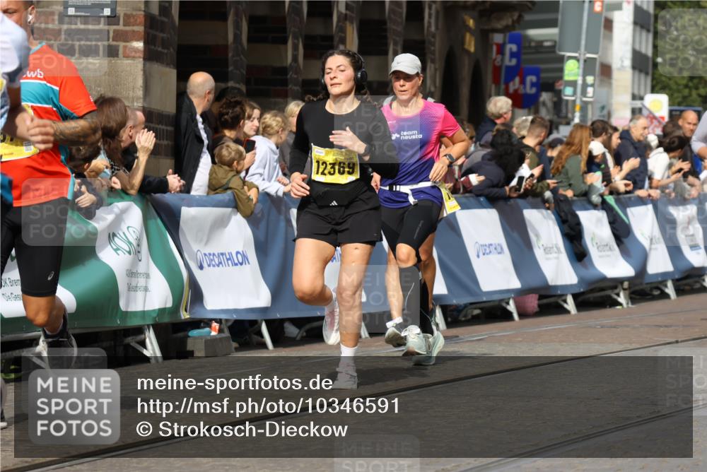 13.09.2026 - 21. swb-Marathon Bremen Strokosch-Dieckow http://msf.ph/oto/10346591 13.09.2026 10:53:10 Ziel 10193, 10304, 10339, 10652, 10734, 10827, 10863, 11002, 11038, 11144, 11238, 11362, 11386, 11597, 11766, 12019, 12338, 12399, 10448, 10585, 10757, 10780, 10821, 11012, 11168, 11379, 12040, 12170, 12275, 12461 meine-sportfotos.de