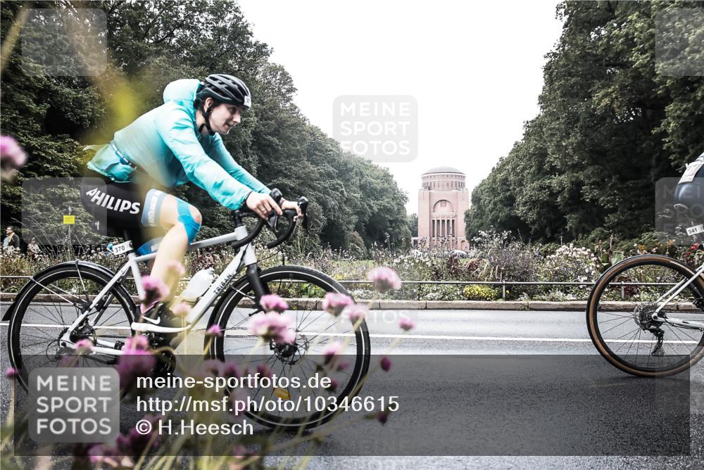 13.09.2026 - Stadtparktriathlon H.Heesch http://msf.ph/oto/10346615 13.09.2026 11:05:42 Radfahren 370, 499, 522, 541, 556 meine-sportfotos.de