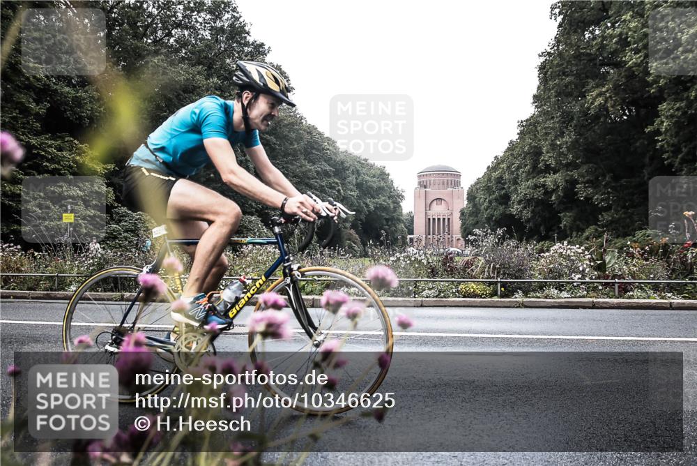 13.09.2026 - Stadtparktriathlon H.Heesch http://msf.ph/oto/10346625 13.09.2026 11:05:45 Radfahren 370, 496, 503, 512, 522, 541, 556 meine-sportfotos.de