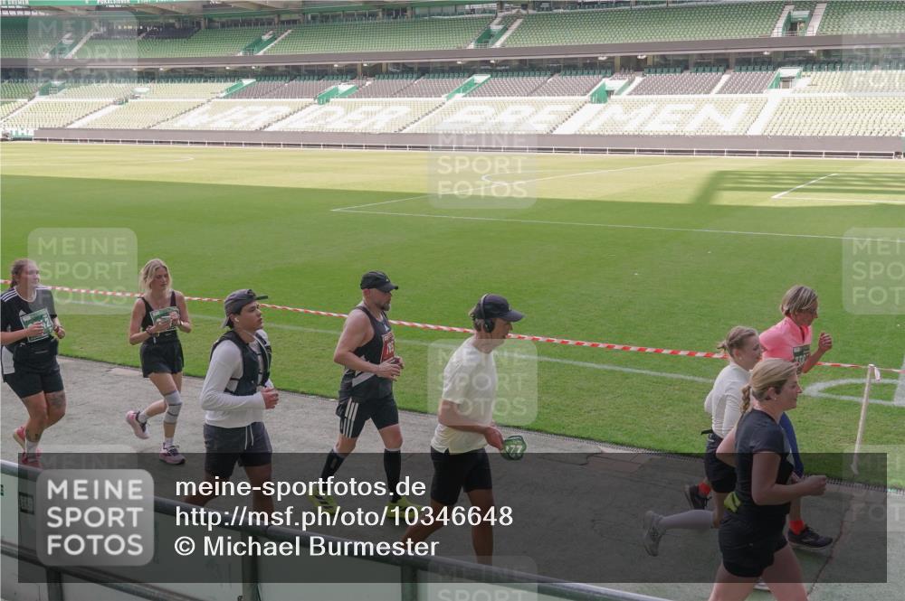 13.09.2026 - 21. swb-Marathon Bremen Michael Burmester http://msf.ph/oto/10346648 13.09.2026 13:35:19 Laufen im Stadion 170, 193, 368, 462, 496, 657, 679, 709, 916, 1026, 1048, 1280, 1321, 1396, 1432, 1444, 1553, 1560, 1607, 1703, 1726, 1772, 1784, 1827, 1965, 1974, 1977, 1992, 2335, 2338, 2451, 2511, 2578, 2641, 2650, 2688, 2735, 2789, 2791, 2894, 2933, 3090, 3179, 3191, 3345, 3406, 3472, 3547, 3555, 3588, 3660, 3708, 3709, 3720, 3801, 3904, 3914, 4014, 4200, 4290, 4500, 4546, 4561, 4880, 4967, 5000, 5151, 5332, 5818 meine-sportfotos.de