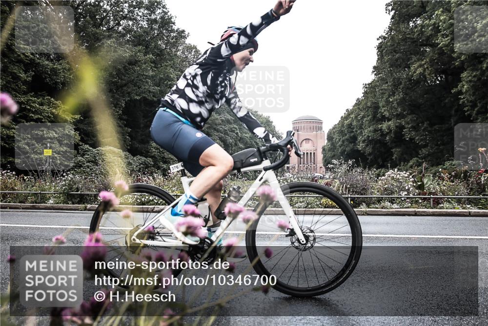 13.09.2026 - Stadtparktriathlon H.Heesch http://msf.ph/oto/10346700 13.09.2026 11:06:12 Radfahren 376, 582, 665, 687, 696 meine-sportfotos.de