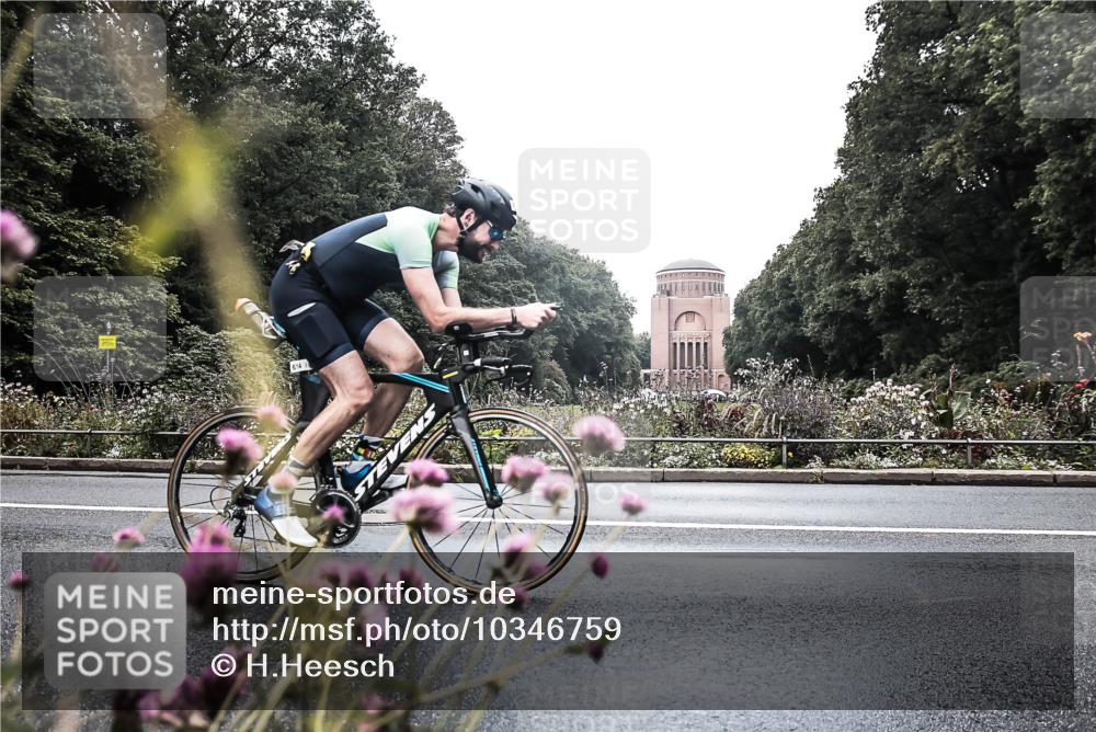 13.09.2026 - Stadtparktriathlon H.Heesch http://msf.ph/oto/10346759 13.09.2026 11:06:38 Radfahren 611, 614, 634, 656, 674 meine-sportfotos.de