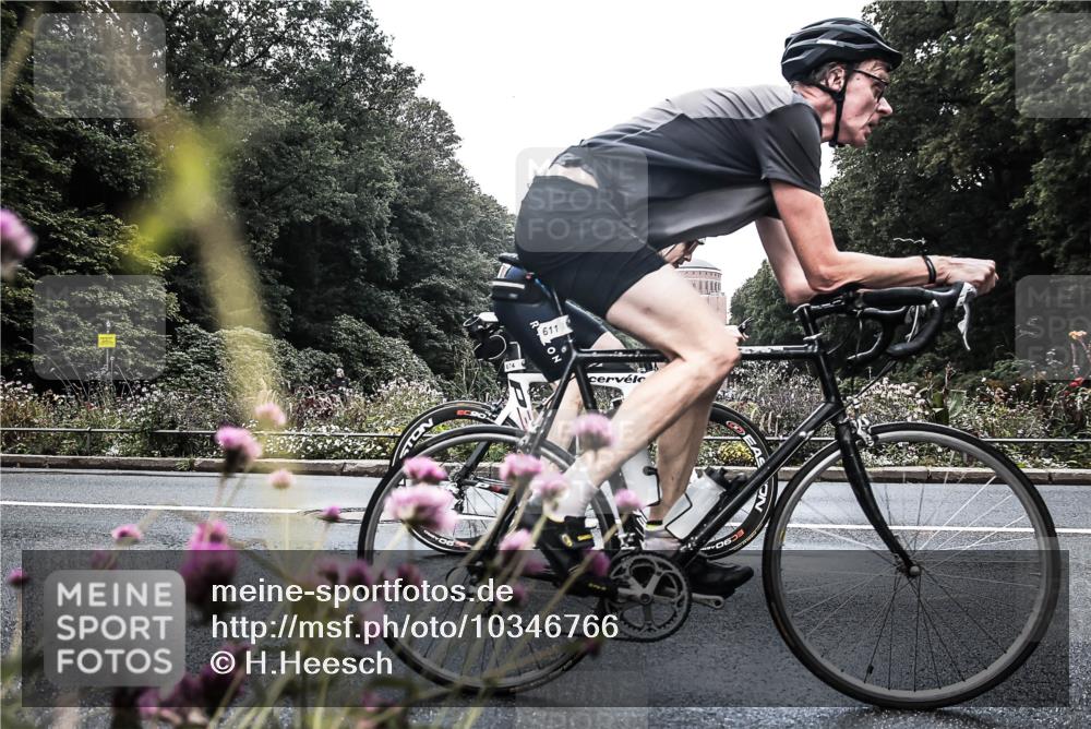 13.09.2026 - Stadtparktriathlon H.Heesch http://msf.ph/oto/10346766 13.09.2026 11:06:38 Radfahren 611, 614, 634, 656, 674 meine-sportfotos.de