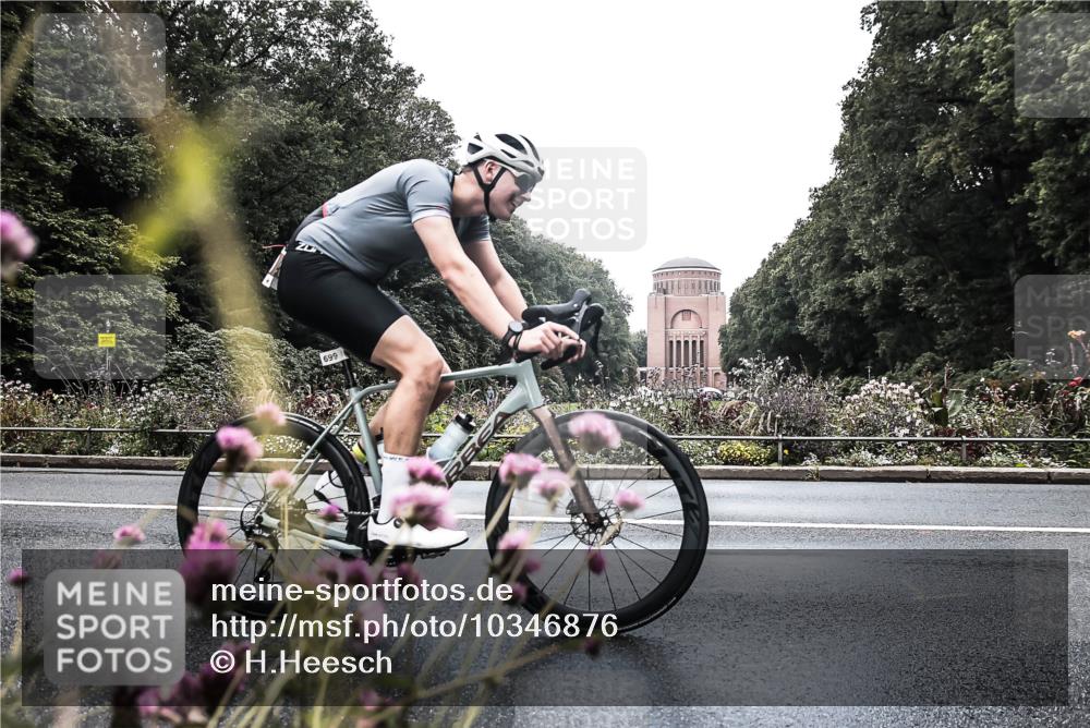 13.09.2026 - Stadtparktriathlon H.Heesch http://msf.ph/oto/10346876 13.09.2026 11:07:23 Radfahren 469, 518, 575, 586, 639, 678, 699 meine-sportfotos.de
