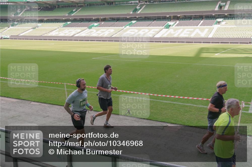 13.09.2026 - 21. swb-Marathon Bremen Michael Burmester http://msf.ph/oto/10346968 13.09.2026 13:36:02 Laufen im Stadion 170, 193, 368, 462, 491, 496, 590, 657, 1015, 1280, 1321, 1396, 1432, 1553, 1620, 1726, 1762, 1784, 1887, 1934, 1965, 1974, 1977, 1992, 2335, 2578, 2639, 2650, 2688, 2789, 2894, 2933, 3090, 3161, 3169, 3178, 3179, 3191, 3299, 3406, 3408, 3463, 3472, 3498, 3555, 3570, 3573, 3588, 3640, 3731, 3801, 3839, 3904, 3914, 3985, 4145, 4200, 4290, 4464, 4500, 4546, 4561, 4801, 4880, 4967, 5000, 5034, 5151, 5182, 5332, 5461, 5679, 5818 meine-sportfotos.de