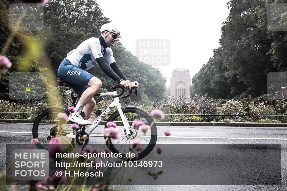 13.09.2026 - Stadtparktriathlon H.Heesch http://msf.ph/oto/10346973 13.09.2026 09:58:29 Radfahren 213, 214, 238, 258, 269, 300, 306, 311, 314, 322, 333 meine-sportfotos.de