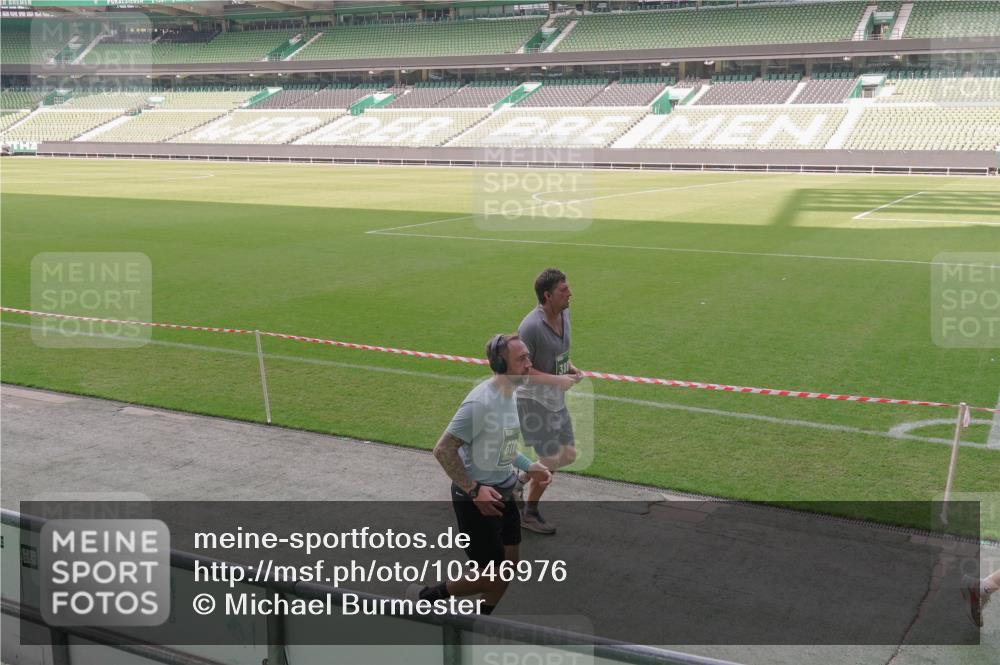 13.09.2026 - 21. swb-Marathon Bremen Michael Burmester http://msf.ph/oto/10346976 13.09.2026 13:36:03 Laufen im Stadion 170, 193, 368, 462, 491, 496, 590, 657, 1015, 1280, 1321, 1396, 1432, 1620, 1726, 1762, 1784, 1887, 1934, 1965, 1974, 1977, 1992, 2335, 2578, 2639, 2650, 2688, 2789, 2894, 2933, 3090, 3161, 3169, 3178, 3179, 3191, 3299, 3406, 3408, 3463, 3472, 3498, 3555, 3570, 3573, 3588, 3640, 3731, 3801, 3839, 3904, 3914, 3985, 4145, 4200, 4290, 4464, 4500, 4546, 4561, 4801, 4880, 4967, 5000, 5034, 5182, 5332, 5461, 5679, 5818 meine-sportfotos.de
