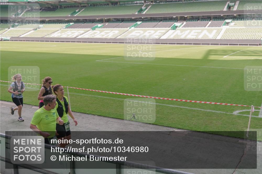 13.09.2026 - 21. swb-Marathon Bremen Michael Burmester http://msf.ph/oto/10346980 13.09.2026 13:36:05 Laufen im Stadion 170, 193, 368, 462, 491, 496, 590, 657, 799, 1015, 1135, 1280, 1321, 1396, 1432, 1620, 1726, 1762, 1887, 1934, 1965, 1974, 1977, 1992, 2227, 2335, 2578, 2639, 2650, 2688, 2789, 2894, 2933, 3090, 3161, 3169, 3178, 3179, 3191, 3299, 3303, 3406, 3408, 3463, 3472, 3498, 3555, 3570, 3573, 3588, 3640, 3731, 3779, 3801, 3839, 3904, 3914, 3985, 4145, 4200, 4290, 4464, 4500, 4546, 4561, 4801, 4880, 4967, 5000, 5034, 5182, 5332, 5461, 5679, 5818 meine-sportfotos.de
