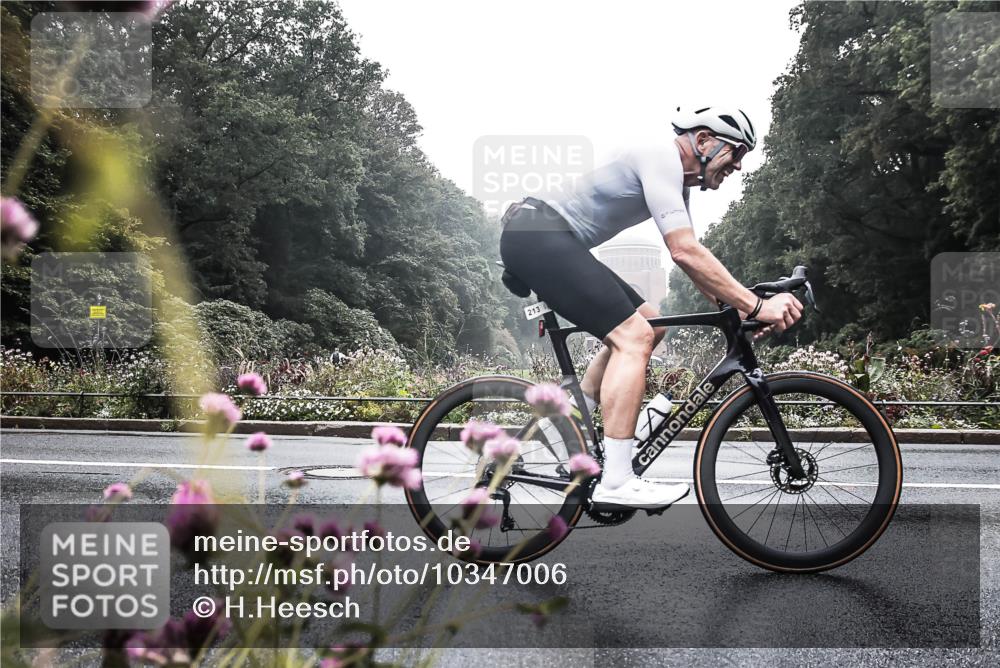 13.09.2026 - Stadtparktriathlon H.Heesch http://msf.ph/oto/10347006 13.09.2026 09:58:33 Radfahren 213, 239, 262, 264, 300, 306, 314, 322 meine-sportfotos.de