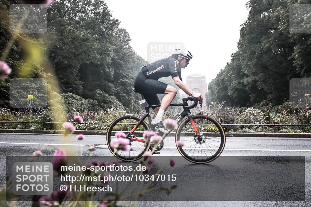 13.09.2026 - Stadtparktriathlon H.Heesch http://msf.ph/oto/10347015 13.09.2026 09:58:35 Radfahren 213, 239, 262, 264, 300, 306, 314 meine-sportfotos.de