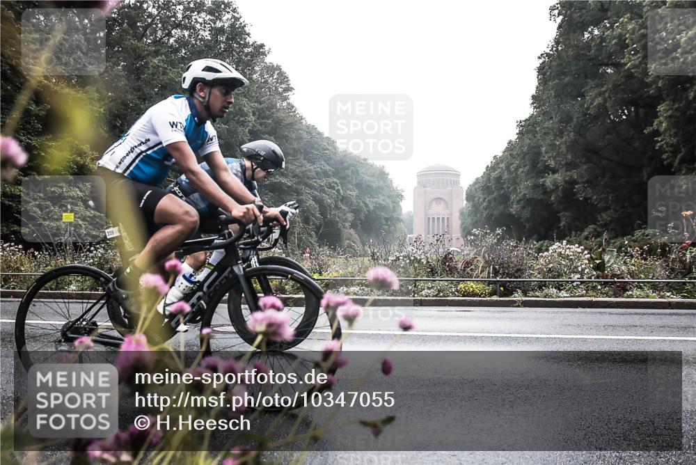 13.09.2026 - Stadtparktriathlon H.Heesch http://msf.ph/oto/10347055 13.09.2026 09:59:12 Radfahren 234, 293, 339, 344 meine-sportfotos.de