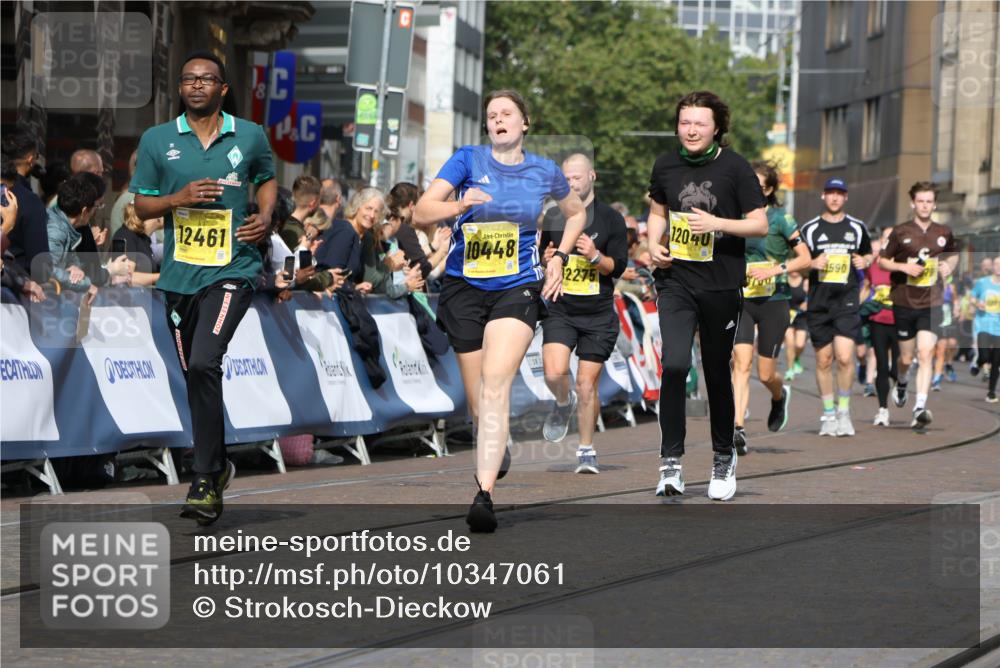 13.09.2026 - 21. swb-Marathon Bremen Strokosch-Dieckow http://msf.ph/oto/10347061 13.09.2026 10:53:24 Ziel 10284, 10304, 10585, 10714, 10863, 11012, 11238, 11282, 11386, 11575, 11766, 12170, 12369, 12398, 10222, 10479, 10626, 10821, 10845, 10886, 11242, 11446, 11502, 11590, 11800, 12056, 12119, 12308 meine-sportfotos.de